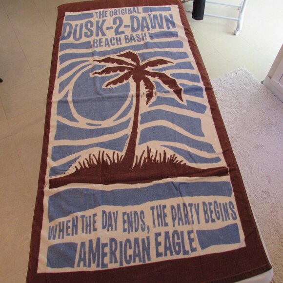 American Eagle "Dusk to Dawn" Beach Bash Towel 59"x28.5" - Picture 1 of 13